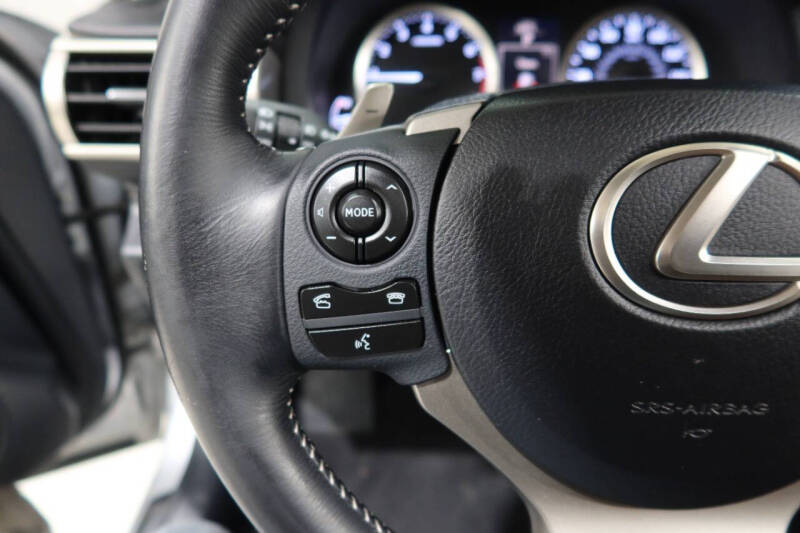 2016 Lexus IS 300