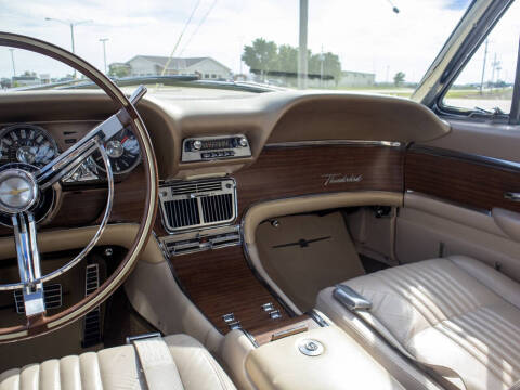 1963 Ford Thunderbird