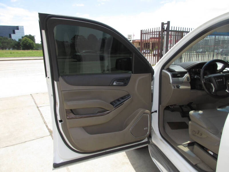 2015 GMC Yukon XL SLE