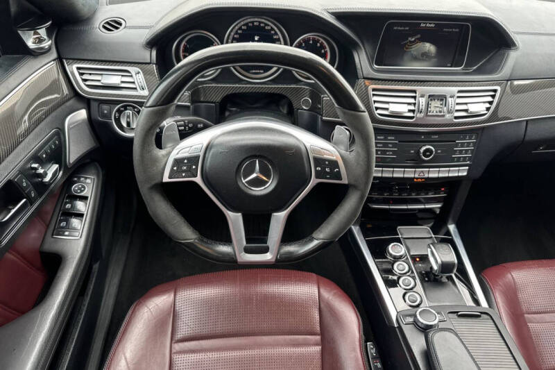 2016 Mercedes-Benz E-Class AMG E 63 S