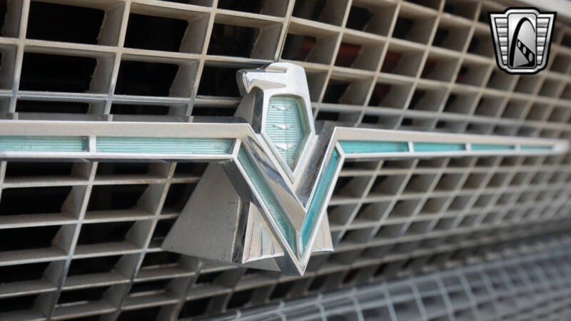 1966 Ford Thunderbird