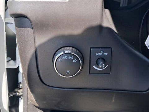 2025 Chevrolet Express 2500