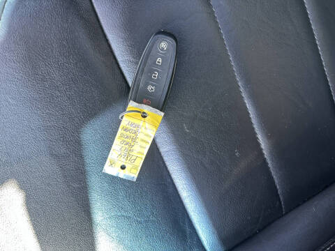 2017 Ford Taurus SEL