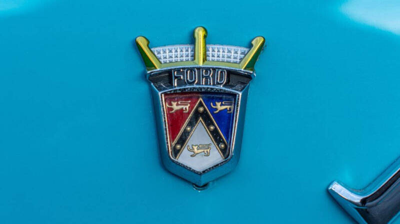 1956 Ford Thunderbird