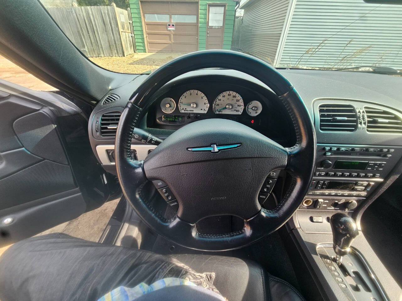 2005 Ford Thunderbird 112