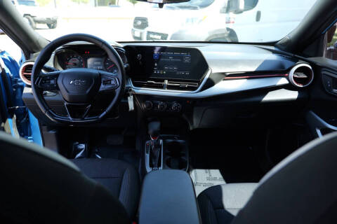 2025 Chevrolet Trax RS
