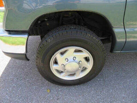 2013 Ford E-Series E-150 XLT