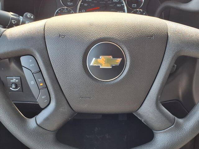 2026 Chevrolet Express 2500