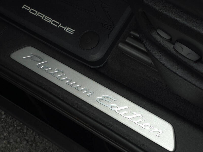 2023 Porsche Cayenne Platinum Edition