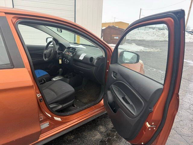 2017 Mitsubishi Mirage ES