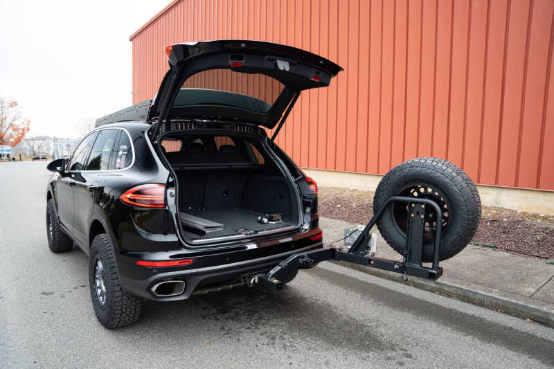 2015 Porsche Cayenne null photo 33