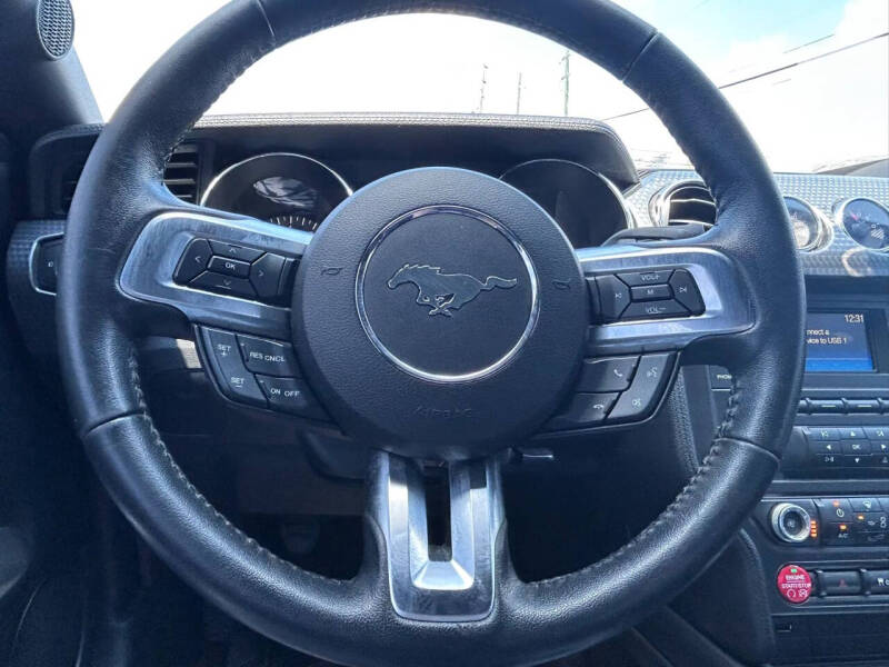 2017 Ford Mustang