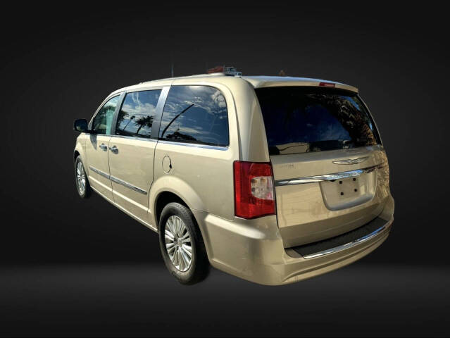 2015 Chrysler Town and Country for sale at Country Motors in Salinas, CA