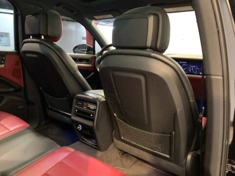 2024 Porsche Cayenne S
