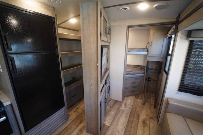 2021  Keystone   Outback