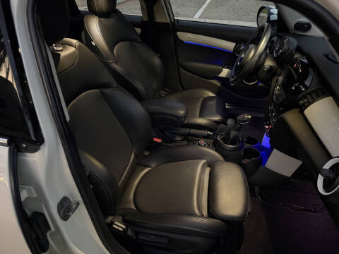 2015 MINI Hardtop 4 Door Cooper S