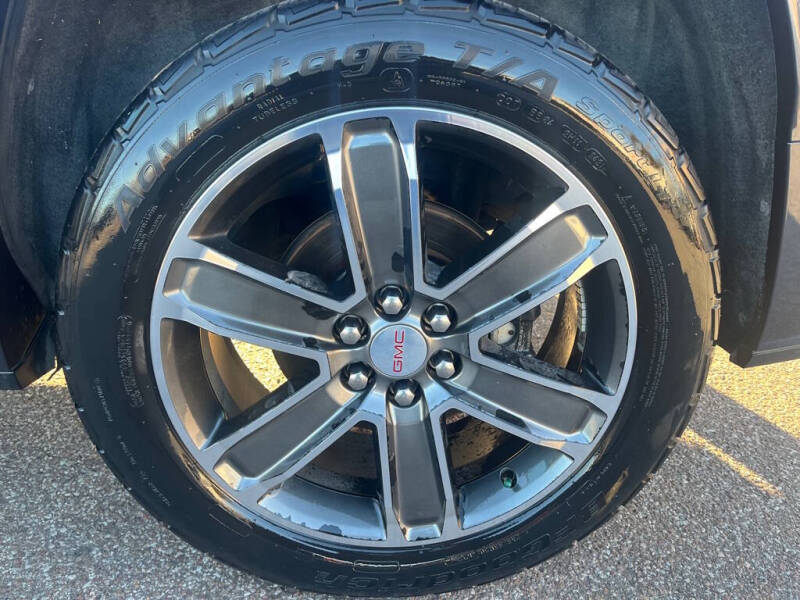 2019 GMC Acadia Denali