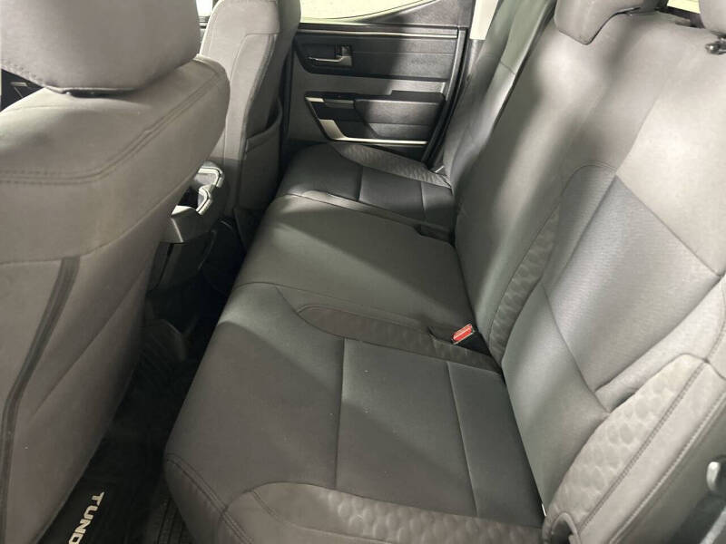 2022 Toyota Tundra SR5