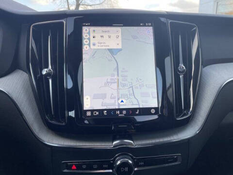 2025 Volvo XC60 B5 Plus Dark Theme