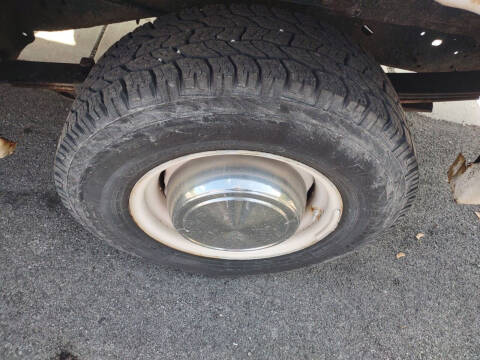 2004 Ford E-Series E-250