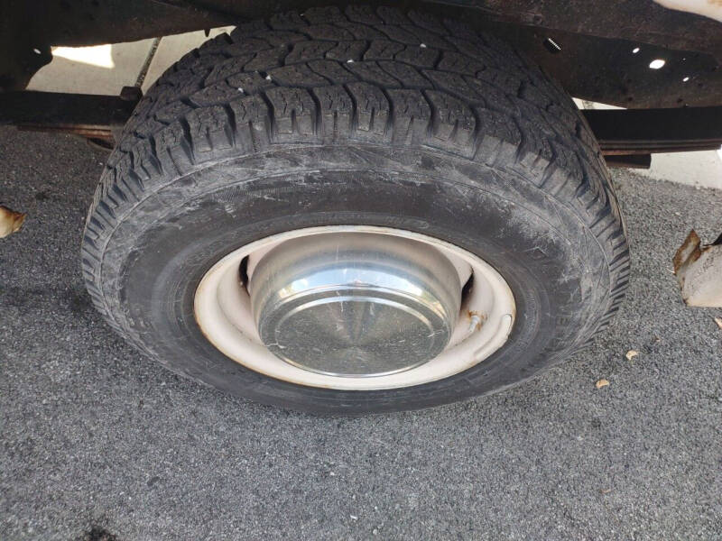 2004 Ford E-Series E-250