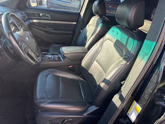 2017 Ford Explorer Sport