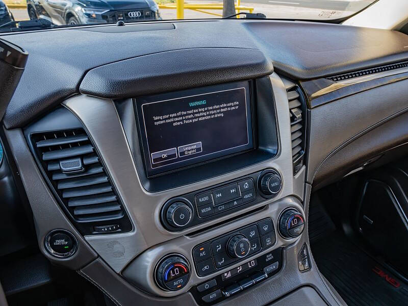 2017 GMC Yukon XL Denali