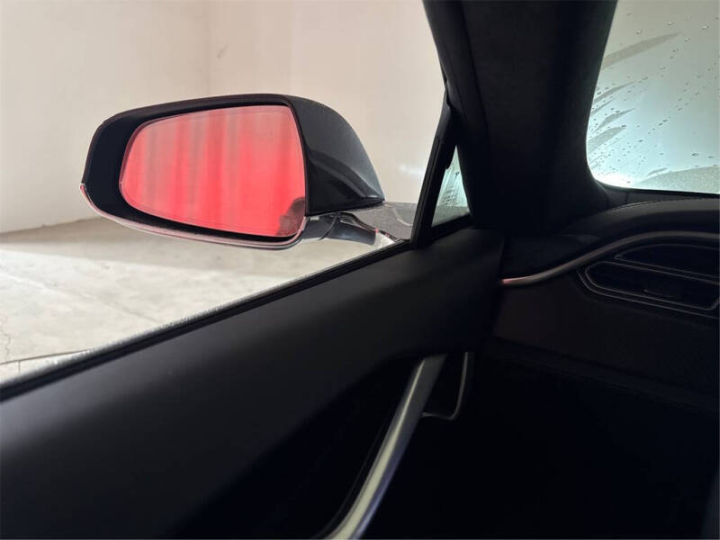 2016 Tesla Model S 70