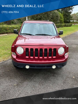 2012 Jeep Patriot for sale at WHEELZ AND DEALZ, LLC in Fort Pierce FL