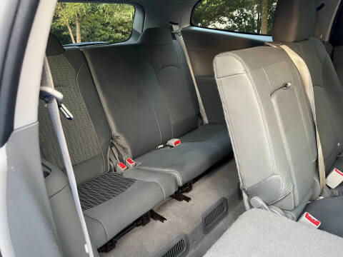 2017 Chevrolet Traverse LS