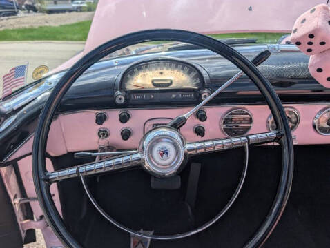 1955 Ford Sunliner