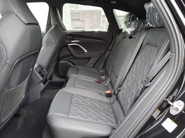 2025 Audi SQ5 quattro Premium Plus TFSI