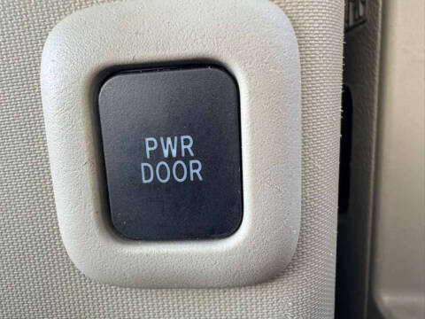 2015 Toyota Sienna XLE 8-Passenger