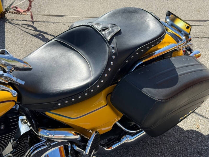 2005 Harley-Davidson FLH