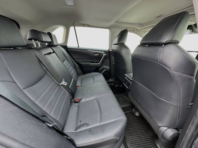 2023 Toyota RAV4 Hybrid XLE Premium