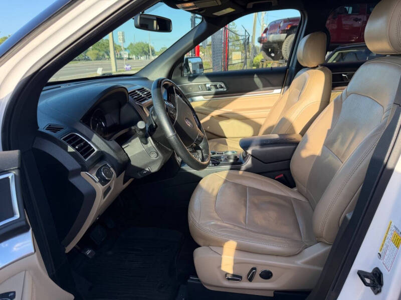 2017 Ford Explorer Limited