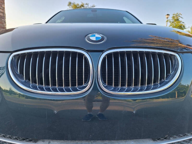 2009 BMW 5 Series 528i