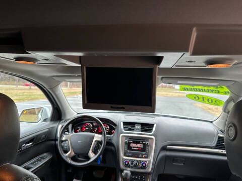 2016 GMC Acadia Denali