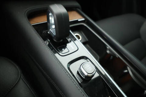 2024 Volvo XC90 Recharge T8 Plus Bright Theme 6P