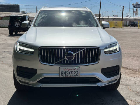 2020 Volvo XC90 T5 Momentum