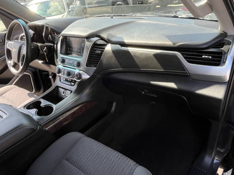 2017 Chevrolet Tahoe LS