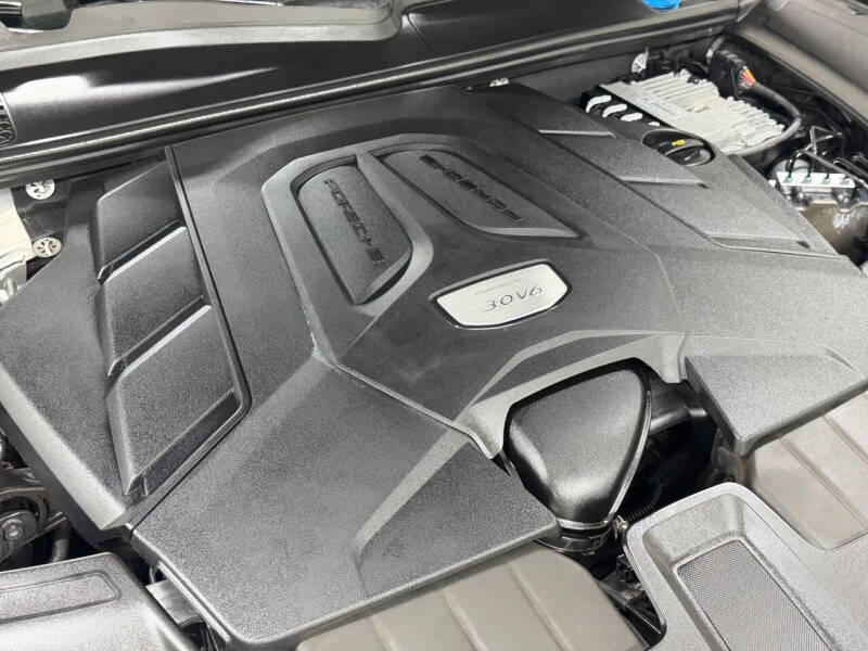 2022 Porsche Cayenne