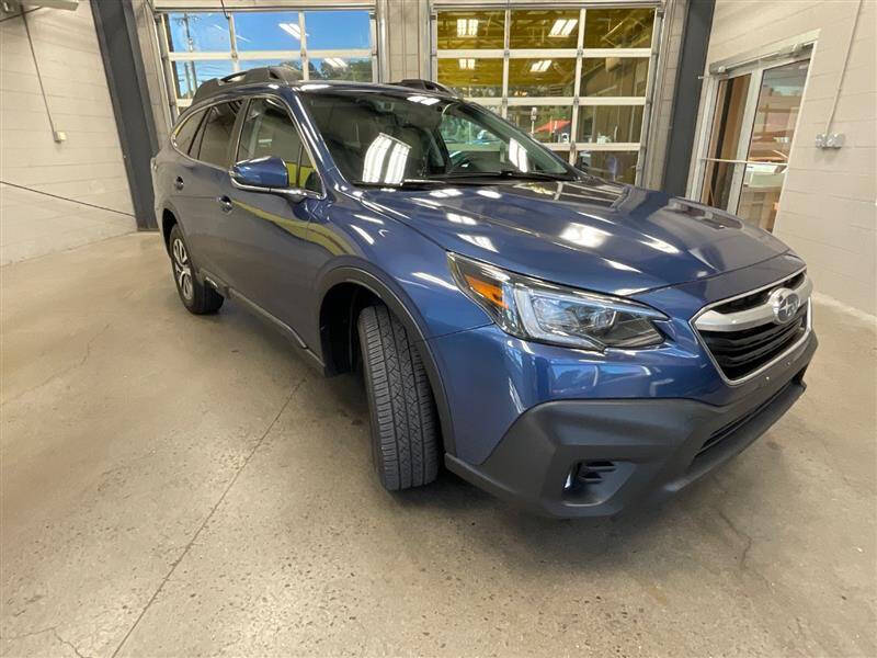 2022 Subaru Outback Premium