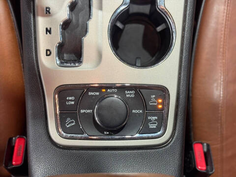 2013 Jeep Grand Cherokee Overland Summit