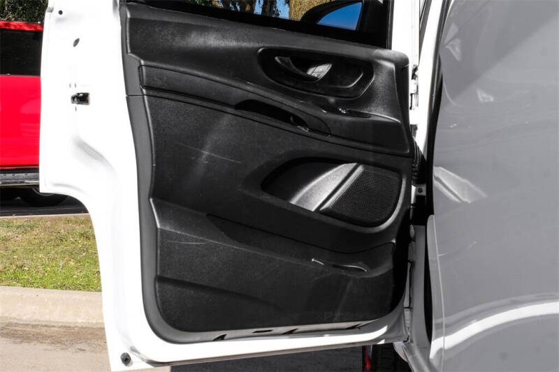 2023 Mercedes-Benz Metris Cargo