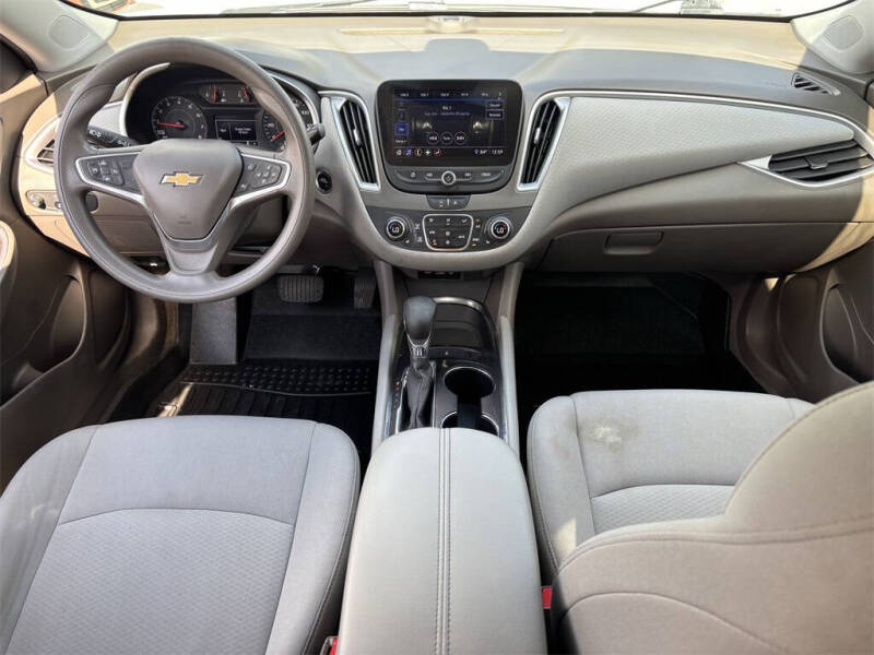 2022 Chevrolet Malibu LT