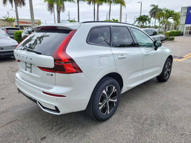 2026 Volvo XC60 B5 Core