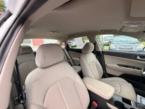 2017 Kia Optima LX
