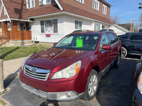 2011 Subaru Outback for sale at Holiday Auto Sales in Grand Rapids MI