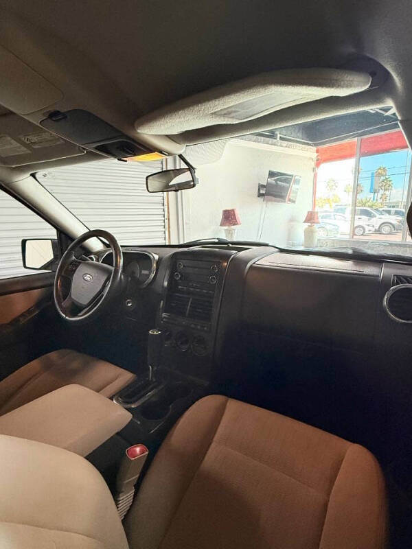 2008 Ford Explorer Sport Trac XLT